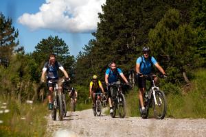 Kolesarjenje Ilirska Bistrica in Zeleni kras web (foto Simon Špilar) (11)